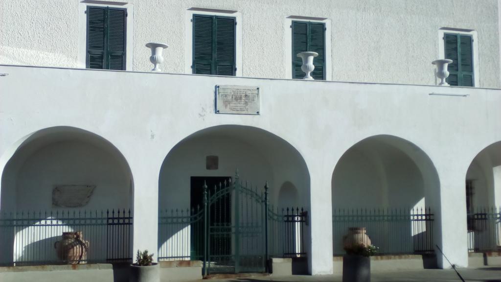 Locanda Del Sole Nero San Terenzo Exterior photo